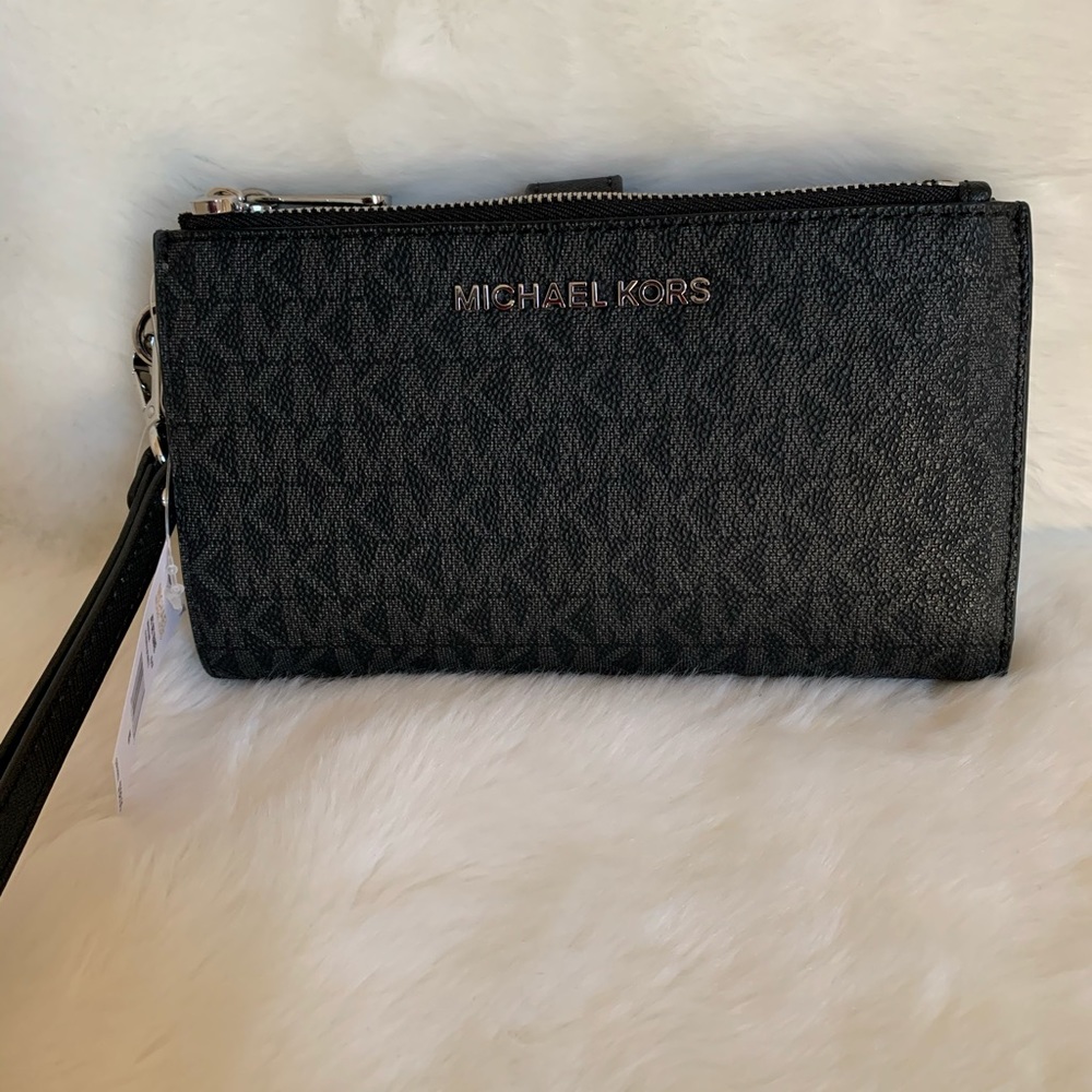 Michael Kors Jet Set Travel LG Double Zip Wristlet